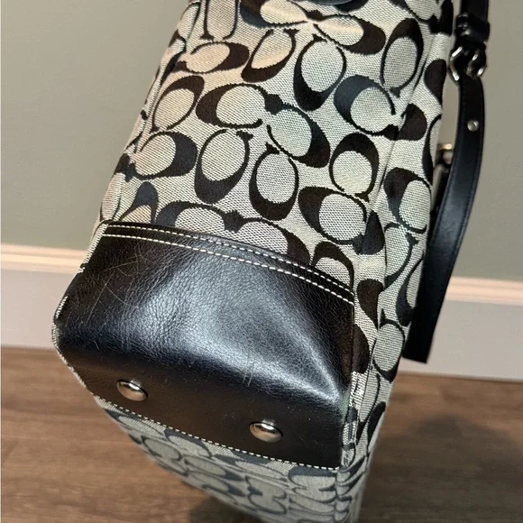 Coach Signature Black and Gray Tote - Picture 16 of 16